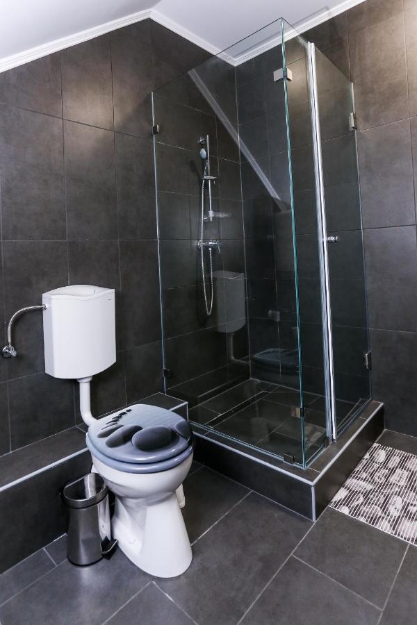Gardi Apartman Szekszard Exterior photo